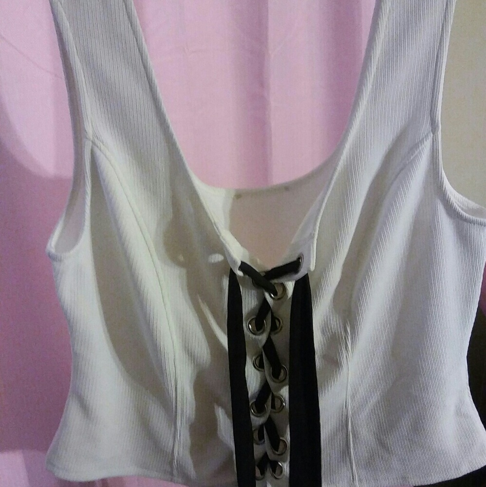 Cropped tank top